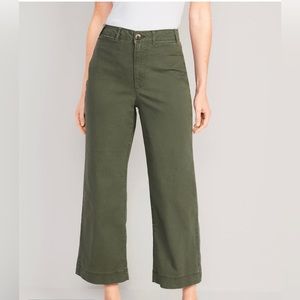 High-Waisted Wide-Leg Cropped Chino Pants Women’s size 10 in olive green